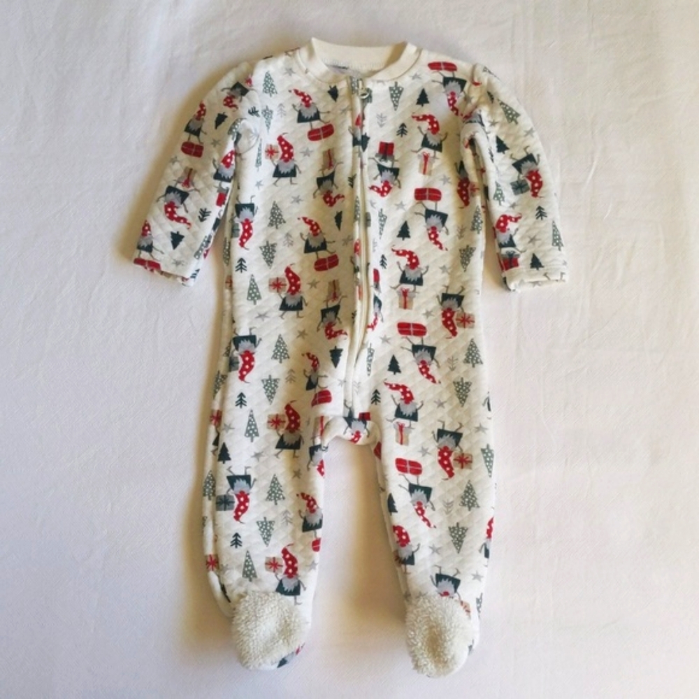 chick pea winter gnome quilted zipper footie sleeper pajamas 3-6 months baby